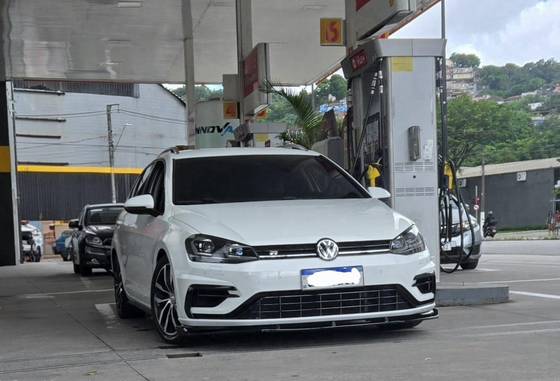 VOLKSWAGEN GOLF 1.4 TSI VARIANT HIGHLINE 16V TOTAL FLEX 4P TIPTRONIC